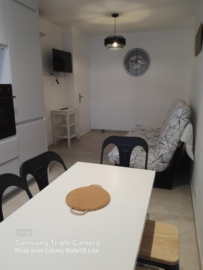 Les Violettes 3 Pieces Centre Apartment Antibes